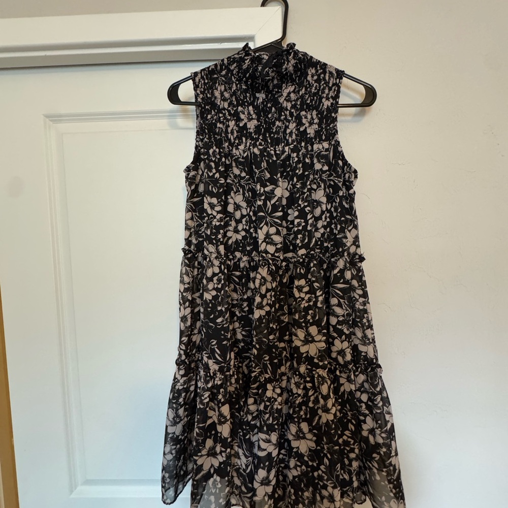 Floral Sleeveless Black and White Dress